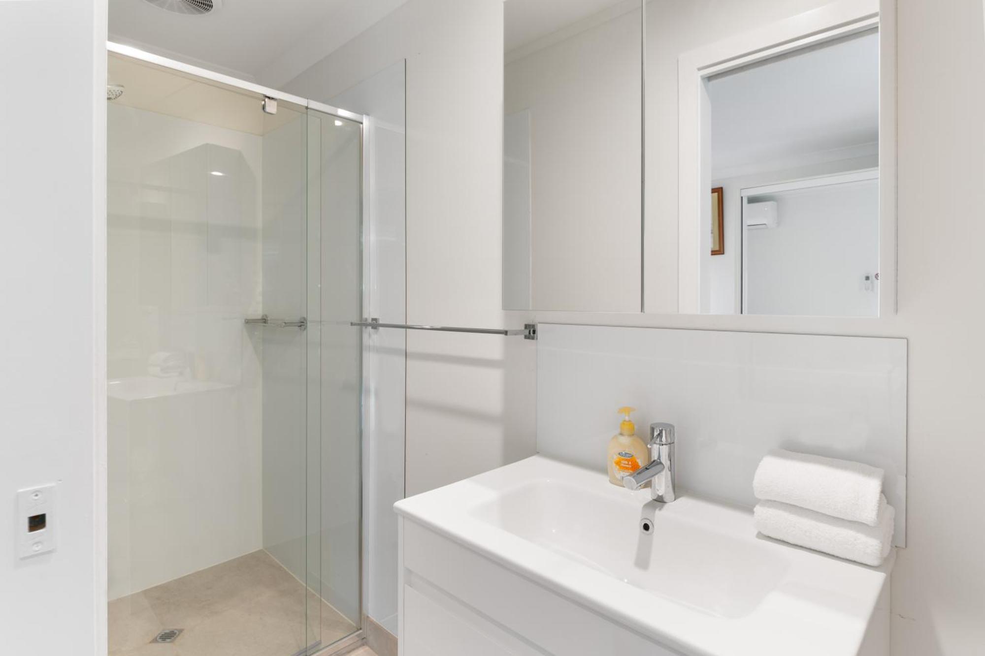 Exceptional Value! Immaculate&Cozy 1Br Home Kuraby Kültér fotó